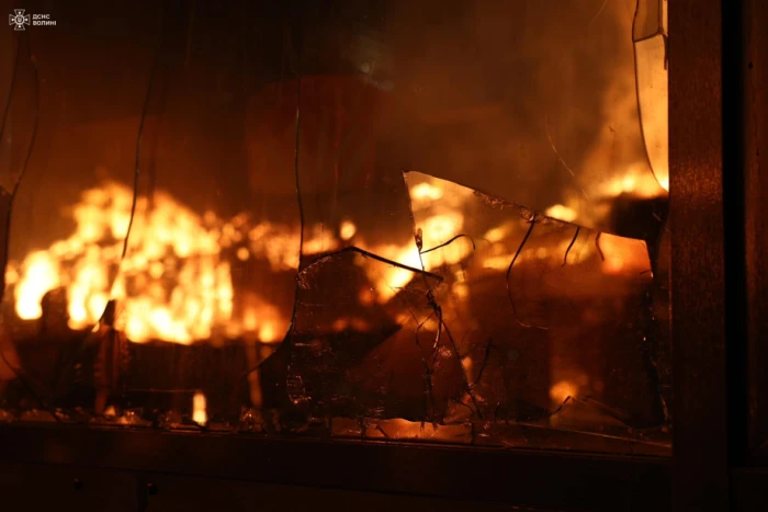 У Зміїнці горів готельно-ресторанний комплекс