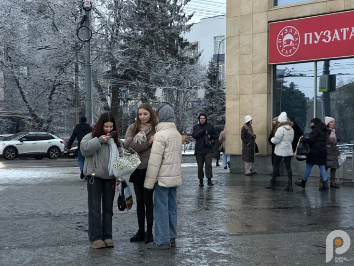 Засніжено-закоханий Луцьк. ФОТО