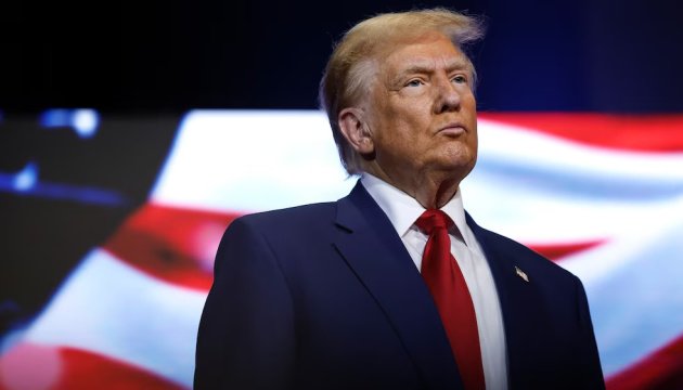 Мої відносини з Трампом не такі близькі, щоб судити про його стосунки з Путіним &mdash; Зеленський