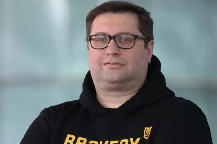 Доки аеропорт «Бориспіль» не працює, його керівник отримує мільйонну зарплату