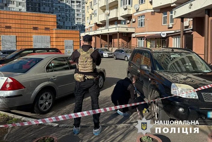 У Києві мешканець будинку стріляв у голову ОСББ. Поліція затримала нападника