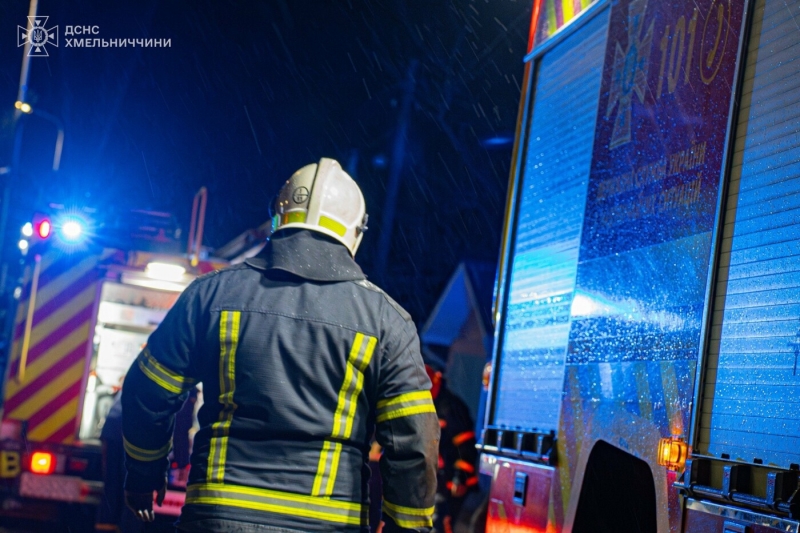 У Хмельницькому сталася пожежа в підвалі: постраждав чоловік