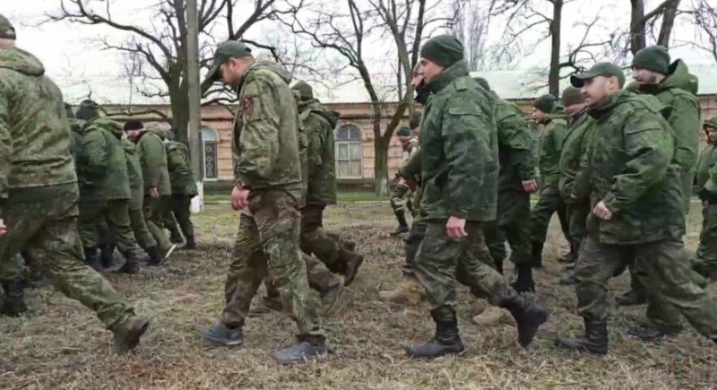 Більшість дезертирів з російської армії це насильно мобілізовані з окупованого Донбасу