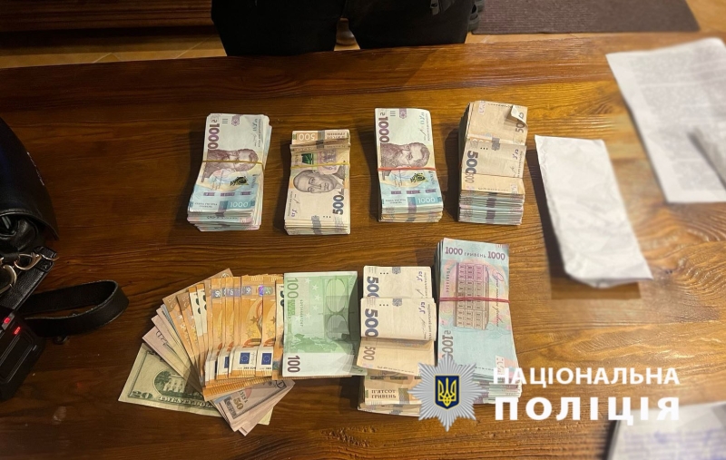 У Києві викрито три схеми незаконного переправлення ухилянтів за кордон
