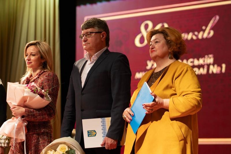 80 років Ужгородській музичній школі: перший державний мистецький навчальний заклад на Закарпатті відзначив річницю заснування