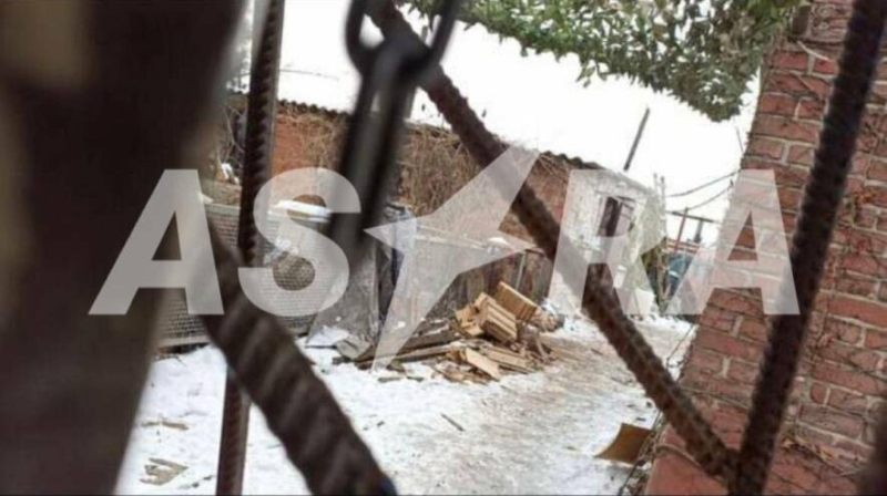 В Очеретиному Донецької області російські командири на підвалі утримують своїх «відмовників», - ФОТО