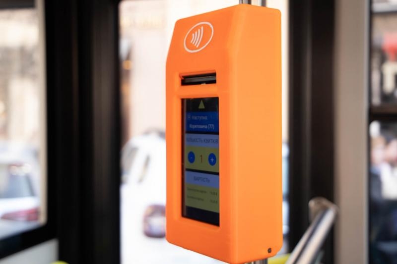 Богдан Андріїв: "В Ужгороді комунальним транспортом уже обслуговуються 8 із 18 міських автобусних маршрутів"