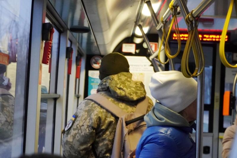 Богдан Андріїв: "В Ужгороді комунальним транспортом уже обслуговуються 8 із 18 міських автобусних маршрутів"