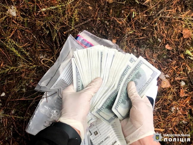 Чоловіки з Рівненщини платили до 10 тисяч доларів, щоб утекти за кордон