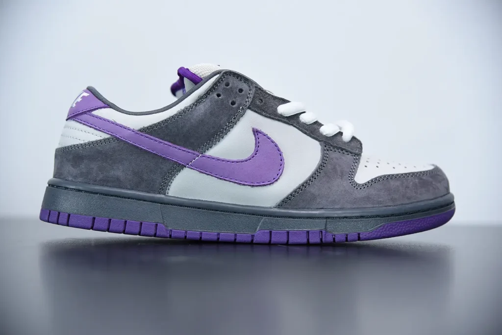 nike dunk low pingeon