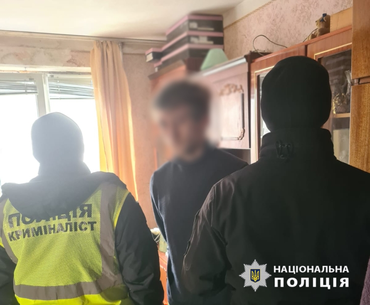 Виконували замовлення РФ. Двоє чоловіків намагалися підпалити приймальню депутата Київради