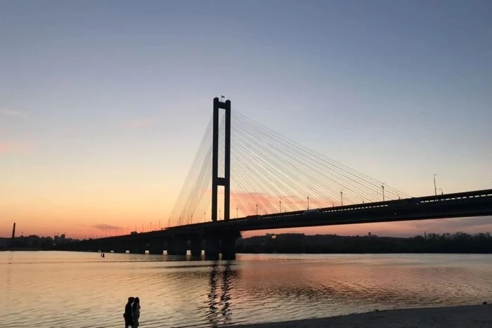 Південний міст буде частково перекрито для ремонту через два тижні після відкриття