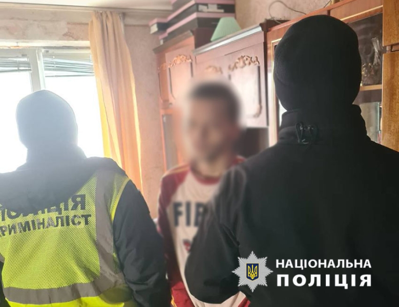 Виконували замовлення РФ. Двоє чоловіків намагалися підпалити приймальню депутата Київради