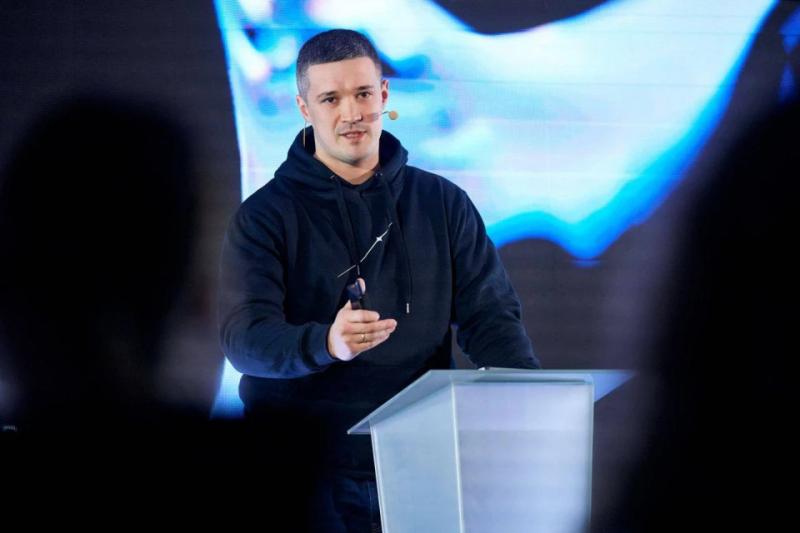 Федоров оголосив про розробку першої української мовної моделі для ШІ