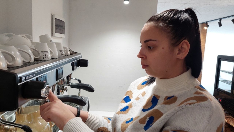 Маріупольчанка з двома дітьми на руках і мріями про медицину простує по життю з девізом: «Бачу мету — не бачу перешкод»