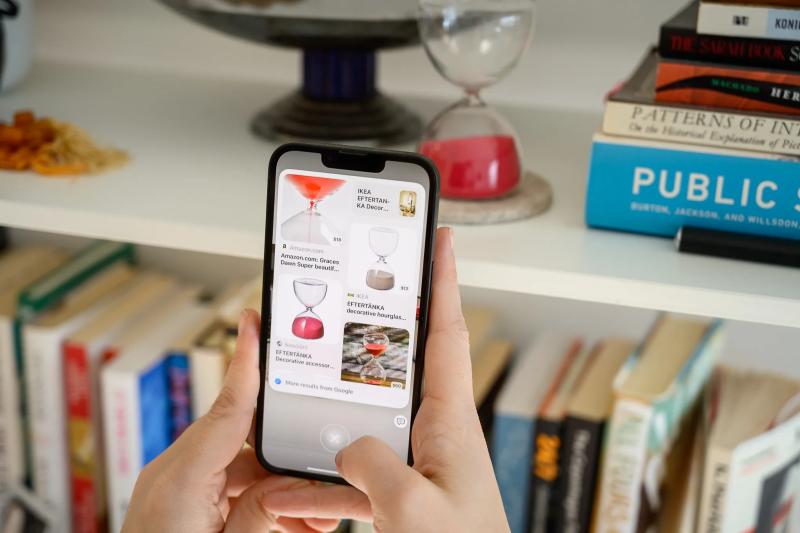 Перші огляди iPhone 16e: гарна батарея, але без MagSafe і ультраширокої камери
