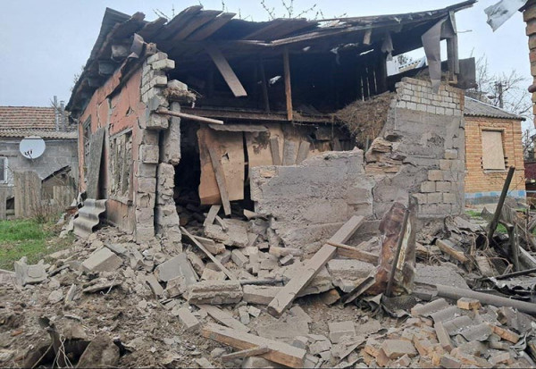 Протягом дня росіяни наносили удари по двум районам області, є постраждалі