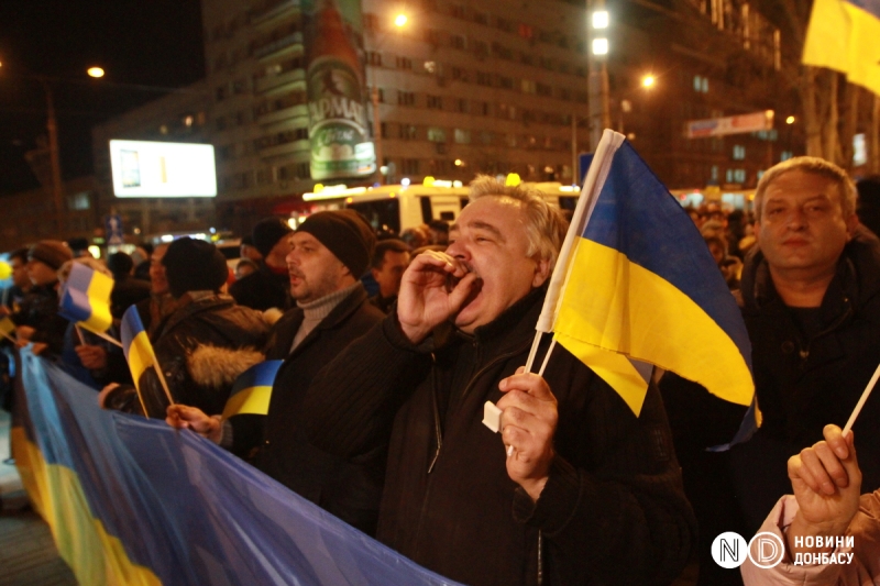 «Спротив на Донбасі був. Не менш небезпечний і героїчний, ніж в інших регіонах». Донеччани згадують мітинги «За Україну!»