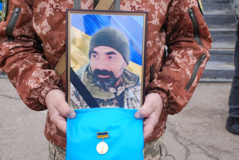 У Шостці попрощалися із захисником Юрієм Рибаковим