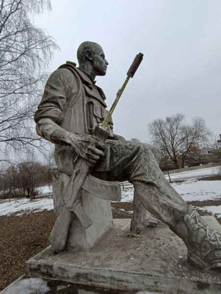 У Сумах пошкоджено пам&rsquo;ятник воїнам АТО