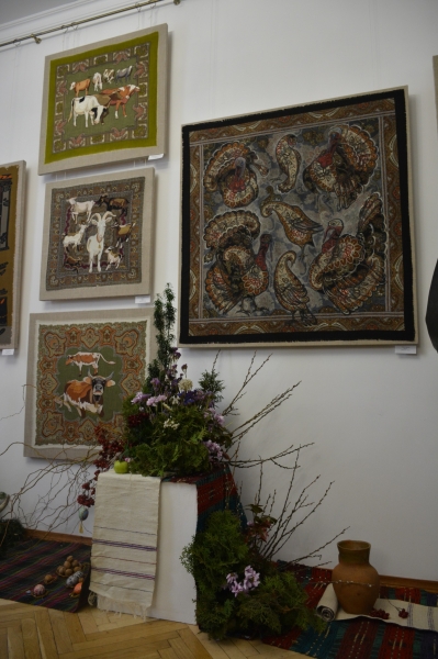 У Вінниці встановили новий національний рекорд за картини на старовинних хустках