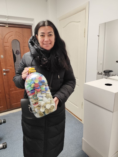 У Вінницьких ліцеях зібрали понад 300 кілограмів кришечок