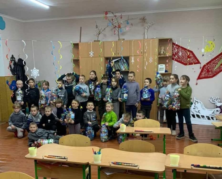 У Вінницьких ліцеях зібрали понад 300 кілограмів кришечок