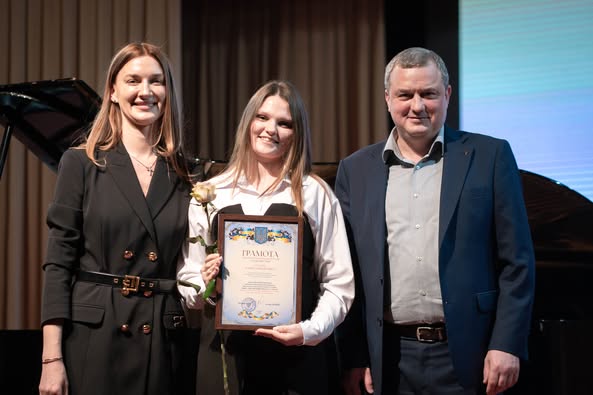 Ужгородська школа мистецтв відзначила 70-річний ювілей великим святковим концертом