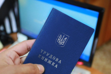 Вгадайте, пальне дорожчає чи, навпаки, дешевшає?