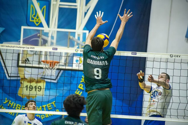 Волейбольна Суперліга. Фаворити півфіналів повели по 2:0