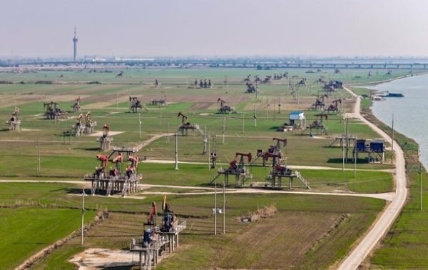 Нові мита Китаю "добили" ціни на нафту Нові мита Китаю "добили" ціни на нафту