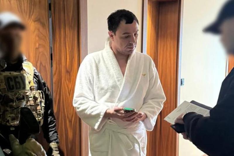 Підозра з доставкою в номер. Чому СБУ розбудила соратника Порошенка