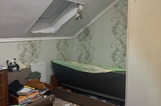 Внаслідок ворожої атаки у Броварах загорівся готельно-ресторанний комплекс