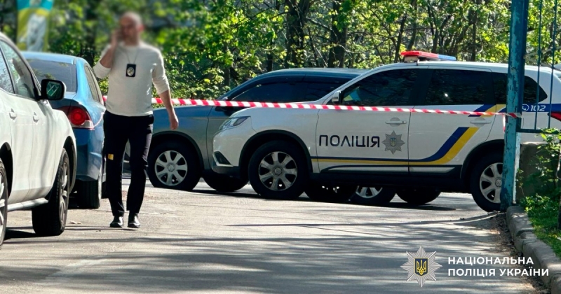 У Києві чоловік отримав вогнепальне поранення. Поліція розслідує замах на вбивство