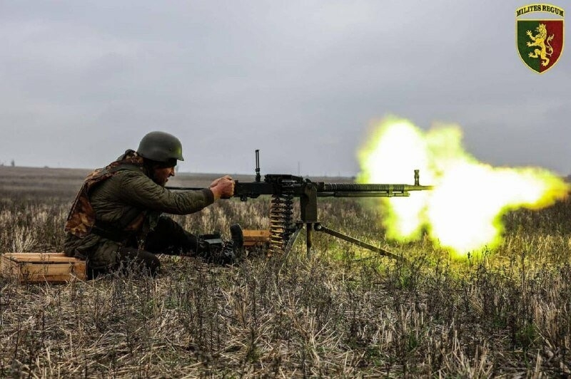 Ситуація на фронті на ранок 26 квітня: протягом доби відбулося 156 бойових зіткнень