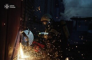 Атака ворожих дронів на Київ: ДСНС працює над ліквідацією наслідків (оновлено)