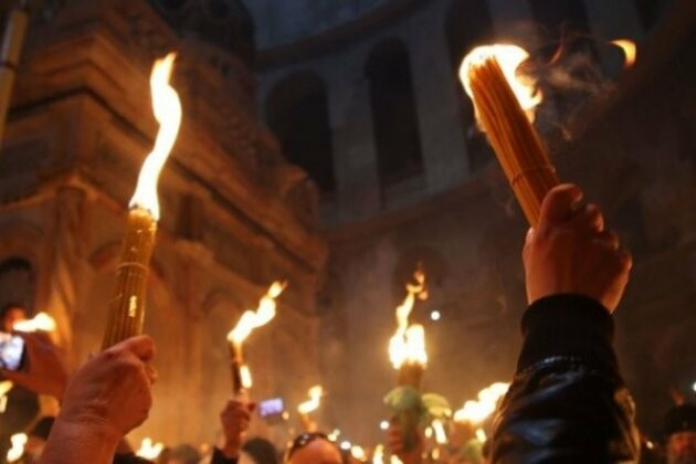 Сходження Благодатнього вогню у 2025 році: де дивитися церемонію