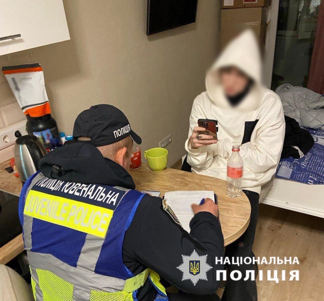 Поліція знайшла юнаків, які слухали російську музику в Києві на тлі трагедії в Сумах