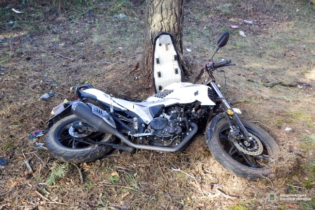 Біля села на Рівненщині знайшли мертвими двох підлітків (ФОТО)