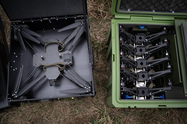 В Україні протестували малі FPV-бомбери на стійкість до РЕБу і вантажопідйомність