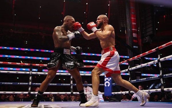 Кріс Юбенк-молодший та Конор Бенн знову зустрінуться на ринзі Кріс Юбенк-молодший та Конор Бенн знову зустрінуться на ринзі