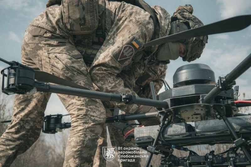 Ворог тричі атакував позиції українських бійців на Запорізькому напрямку, а також завдав авіаударів по населених пунктах регіону