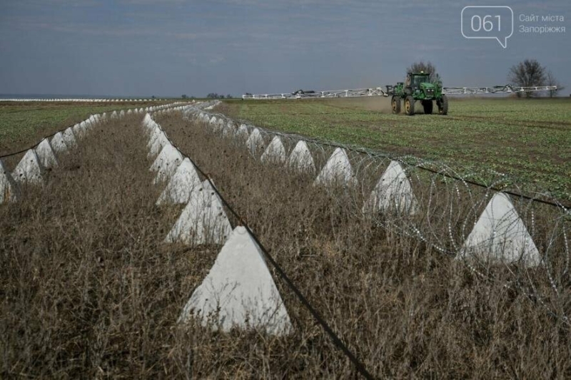 У Запорізькій області аграрії сіють за 3 км від лінії фронту