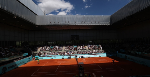 Матчі денної та вечірньої сесії на турнірах ATP та WTA у Мадриді призупинено через глобальне відключення електрики в Європі