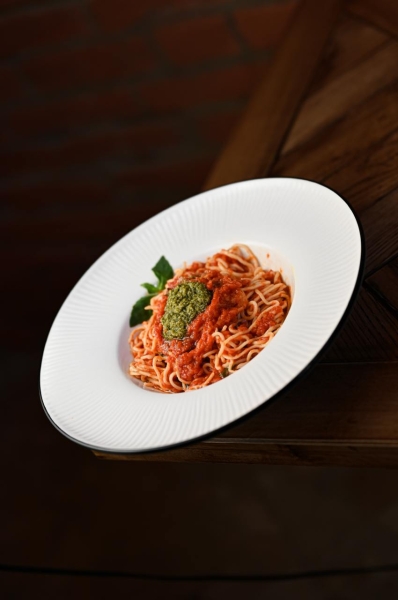 Дворик італійської родини: новий ресторан SAPORI у серці Івано-Франківська (ФОТО)