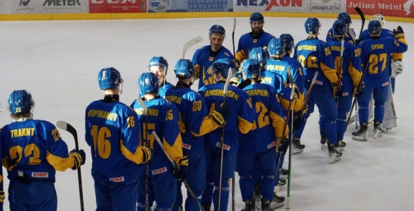 Збірна України з хокею обіграла Японію у контрольному матчі