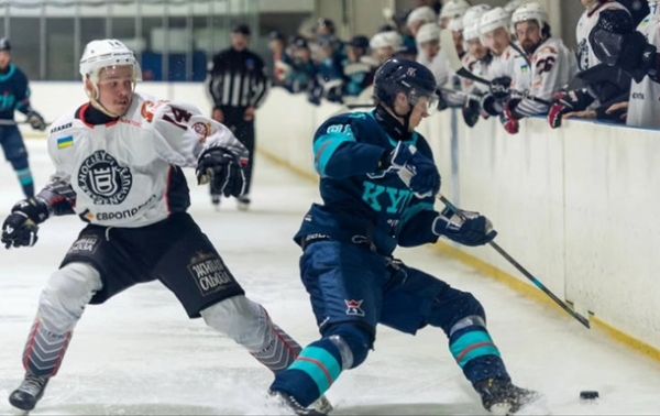 Кременчук - Київ Кепіталз: онлайн-трансляція чемпіонату України з хокею Кременчук - Київ Кепіталз: онлайн-трансляція чемпіонату України з хокею