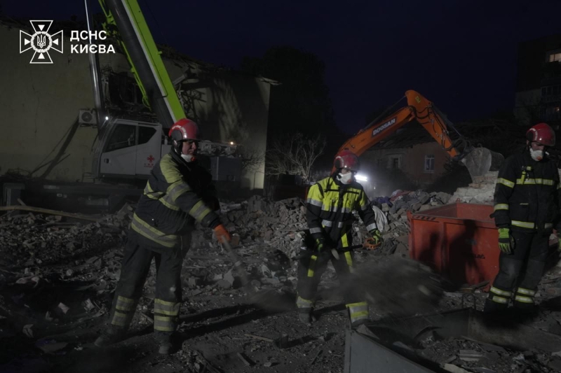 У Києві завершено пошуково-рятувальні роботи