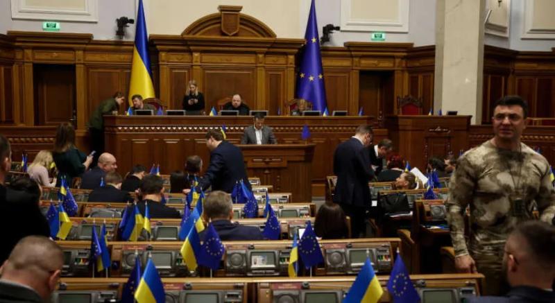 Воєнний стан і мобілізацію продовжили ще на три місяці - Рада ухвалила закон