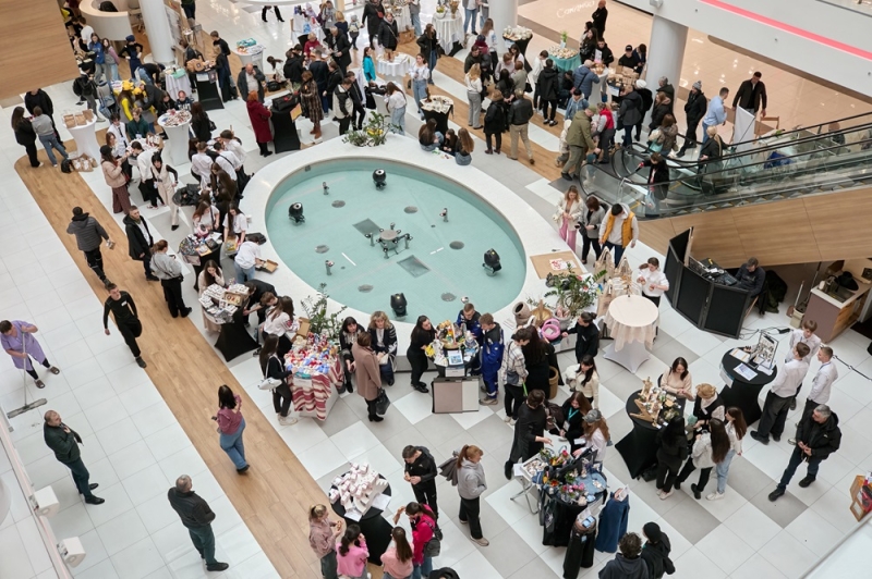 Юні підприємці з чотирьох областей показали свої товари та ідеї на ярмарку у Франківську (ФОТО)